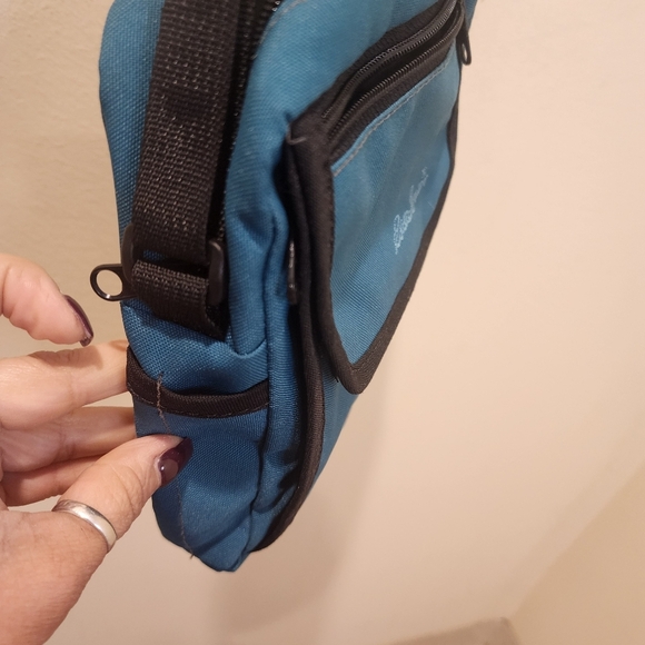 Eddie Bauer Compact Blue Crossbody Bag with Black Strap - Picture 15 of 16